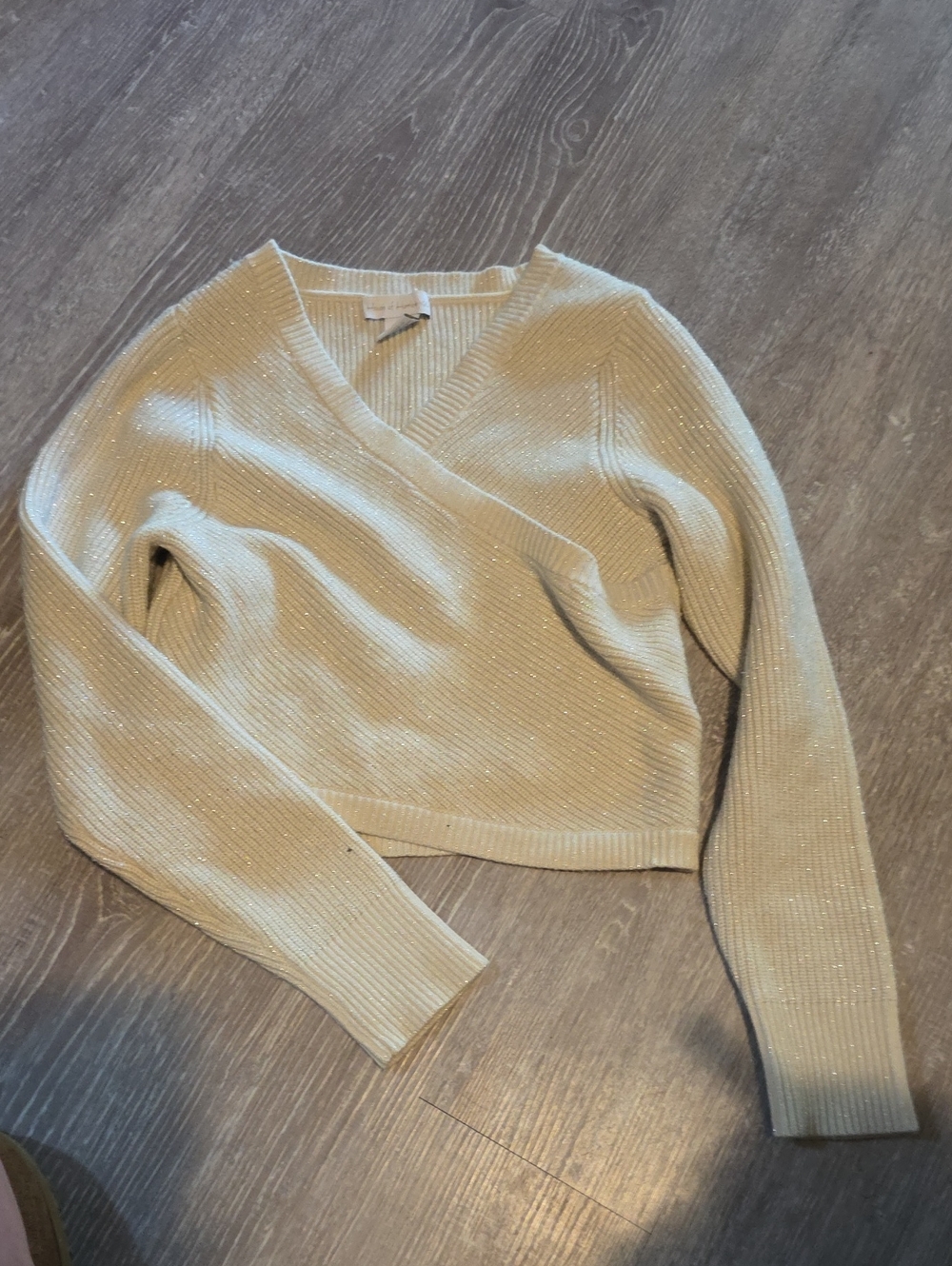 House of Harlow 1960 Cream Metallic Ribbed V-Neck Sweater